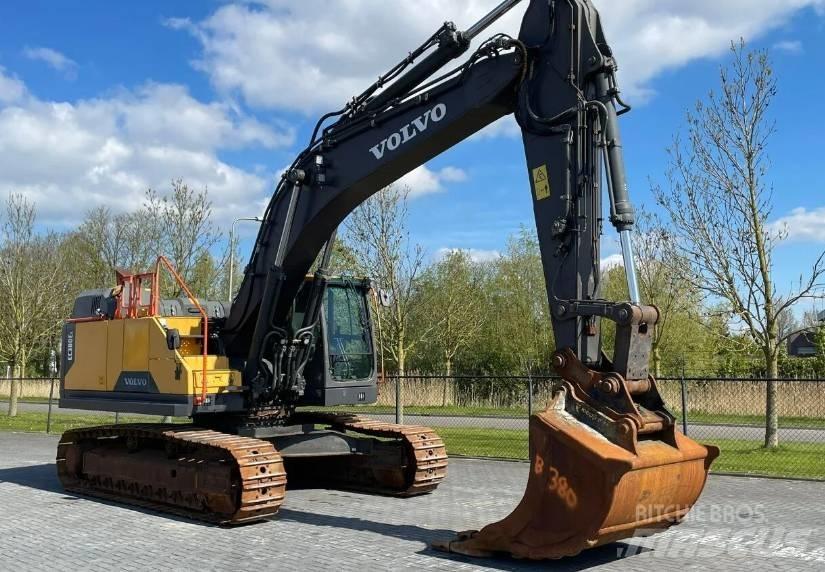 Volvo EC380 Paletli ekskavatörler