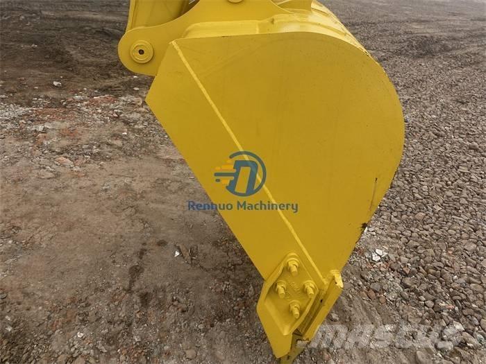 Komatsu PC 130 Paletli ekskavatörler
