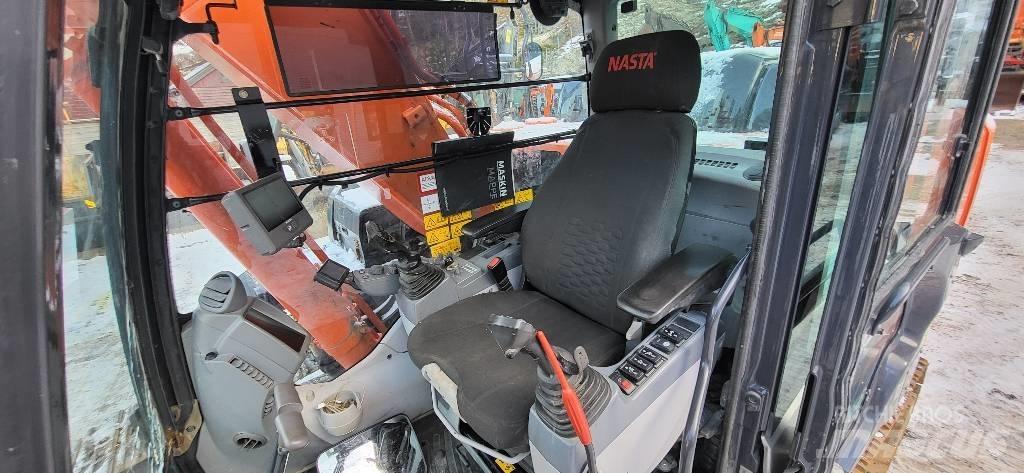 Hitachi ZX 210 LC-6 Paletli ekskavatörler