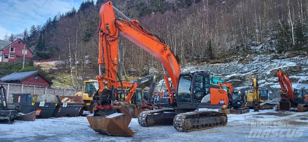 Hitachi ZX 210 LC-6 Paletli ekskavatörler