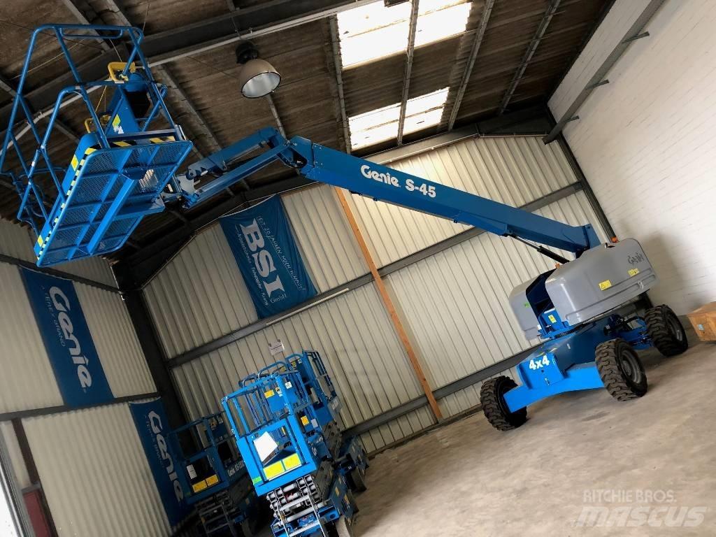 Genie S-45XC Teleskopik personel platformları