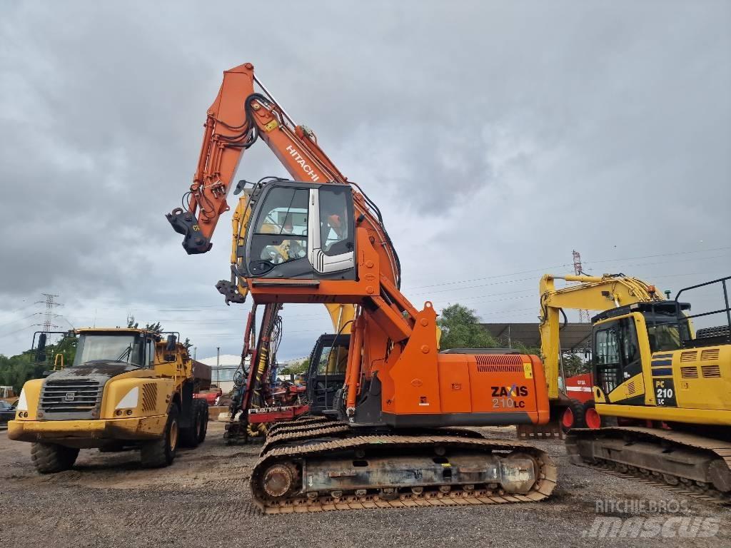 Hitachi ZX 210 LC Paletli ekskavatörler