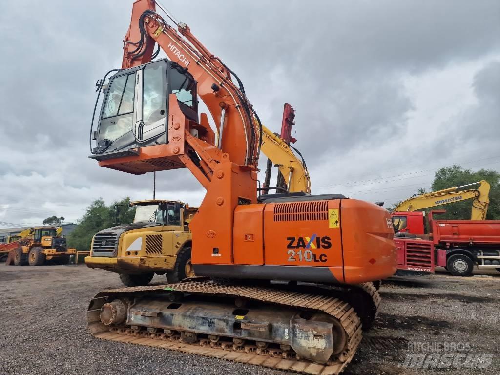 Hitachi ZX 210 LC Paletli ekskavatörler