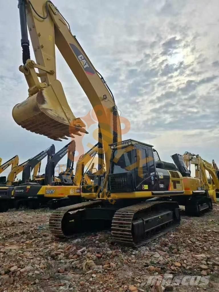 CAT 336D2L Paletli ekskavatörler