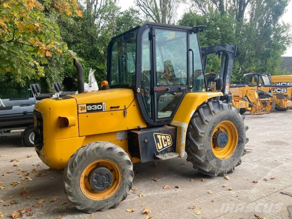 JCB 930-4 Arazi tipi forklift