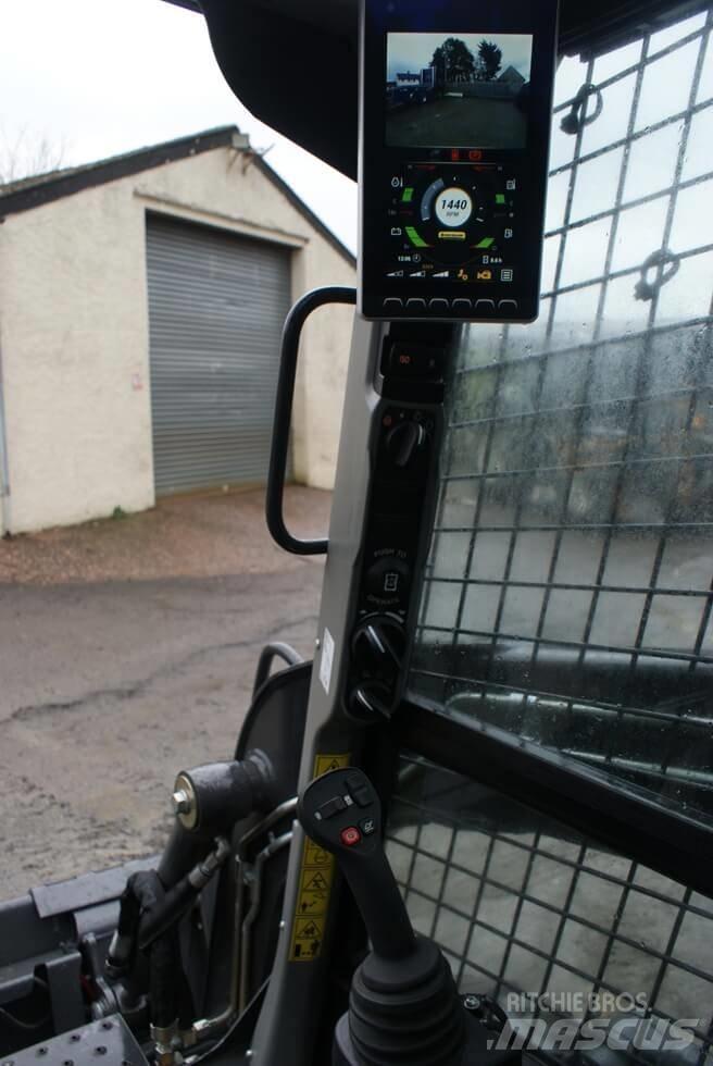New Holland L 318 Mini yükleyiciler