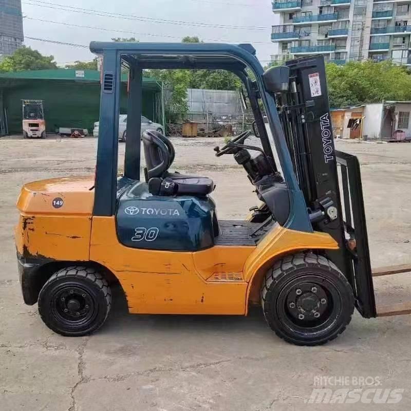 Toyota FD 30 Dizel forkliftler