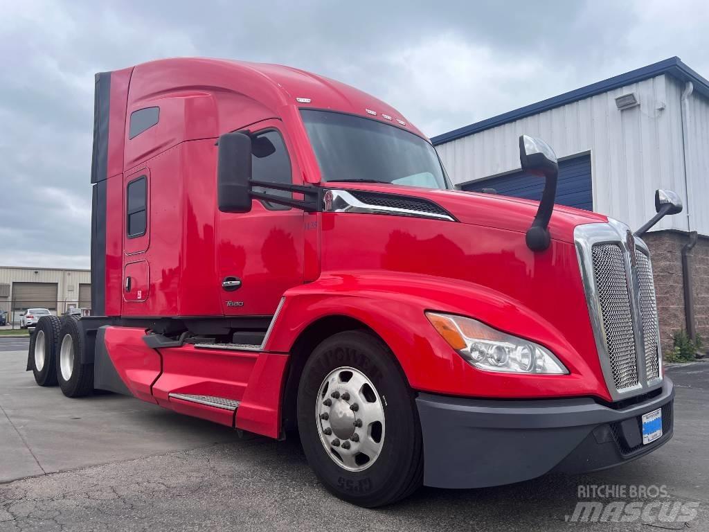 Kenworth T 680 Çekiciler