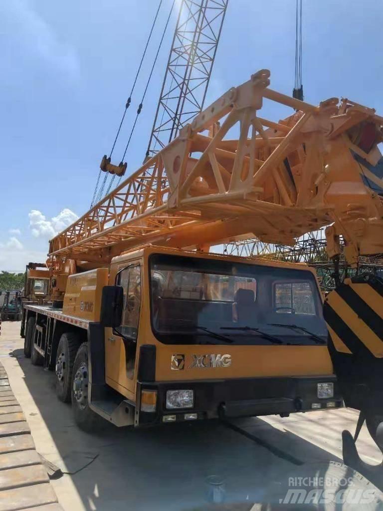 XCMG 50 Paletli vinçler