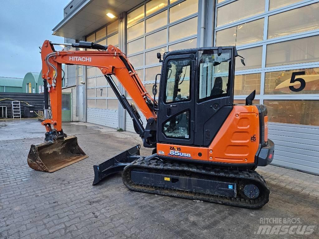 Hitachi ZX65USB-6 Mini ekskavatörler, 7 tona dek