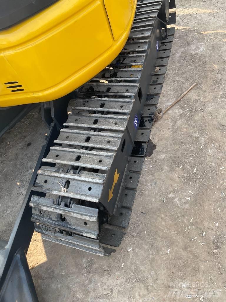 Komatsu PC 35 Mini ekskavatörler, 7 tona dek