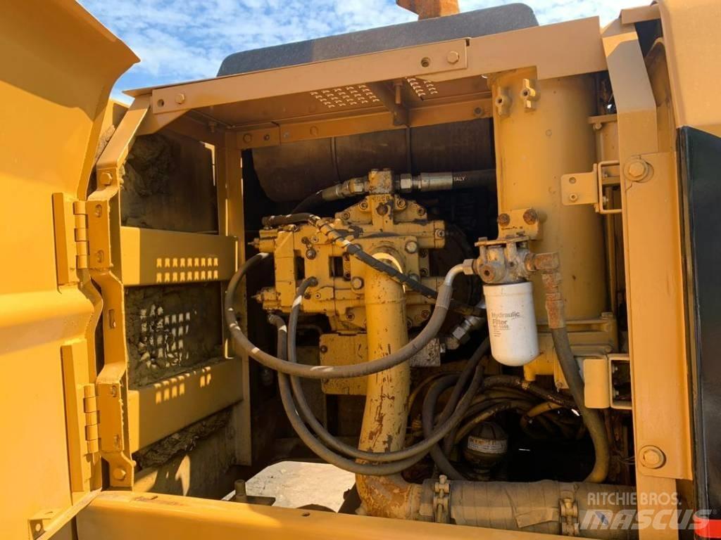 CAT 320BL Paletli ekskavatörler