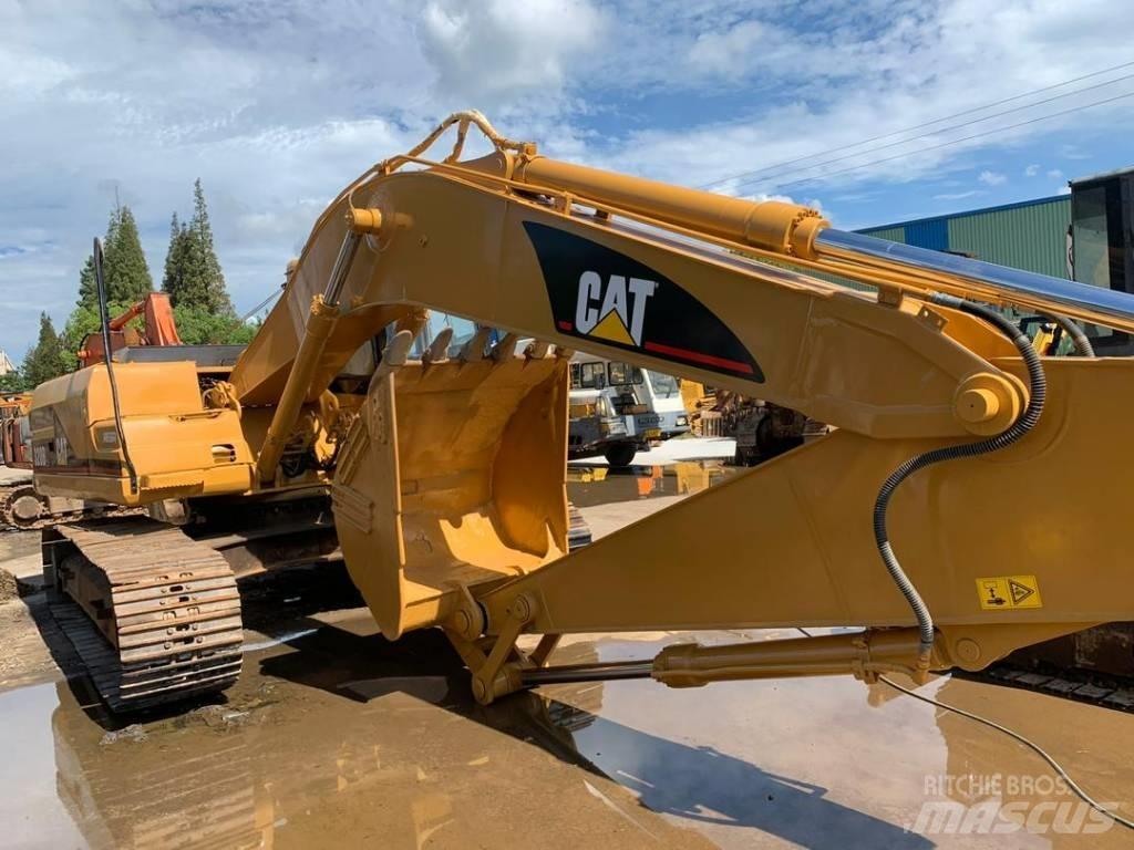 CAT 320BL Paletli ekskavatörler