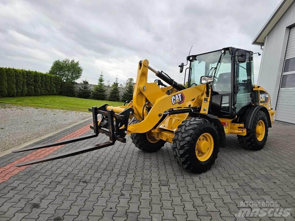 CAT 906 M Tekerlekli yükleyiciler