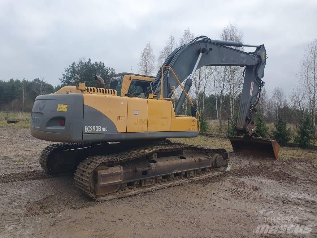 Volvo 290 Paletli ekskavatörler