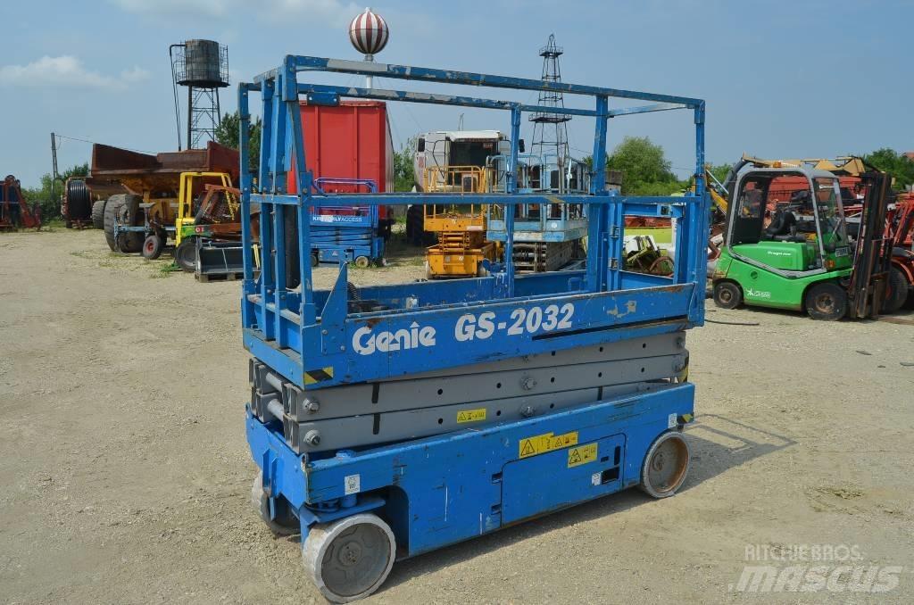 Genie GS 2032 Makasli platformlar