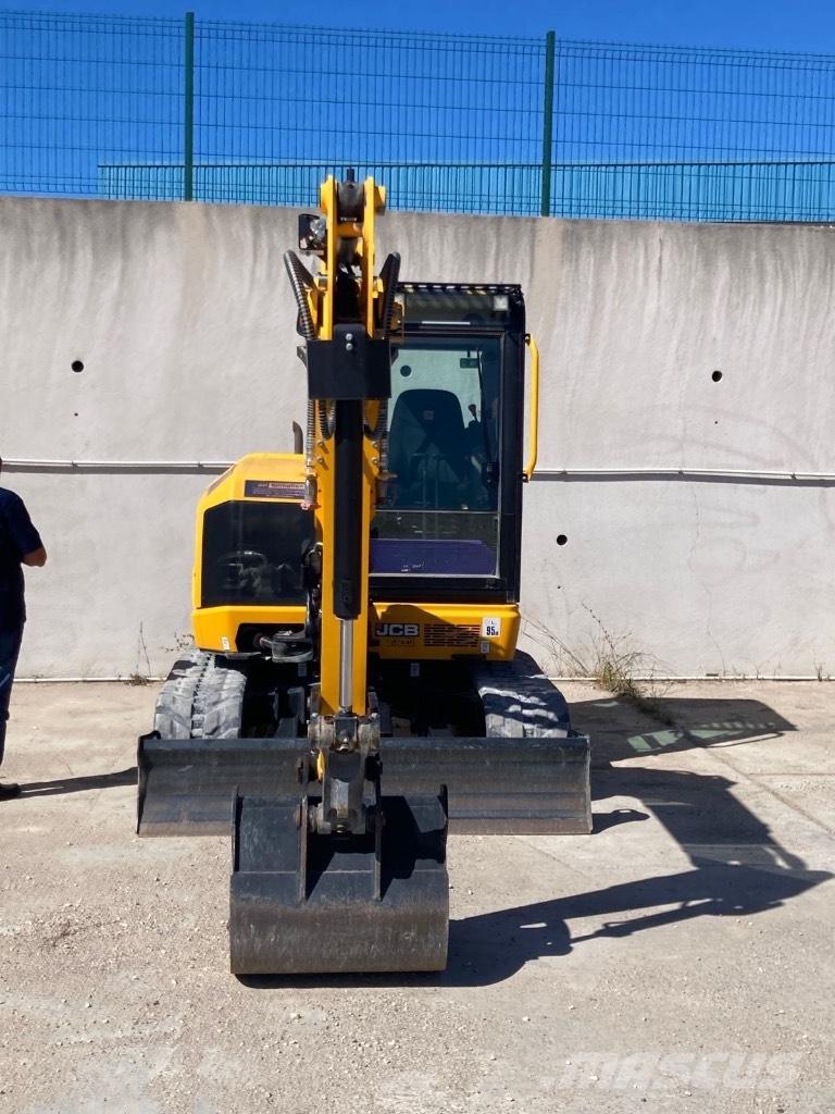 JCB 50 Z-2 Paletli ekskavatörler