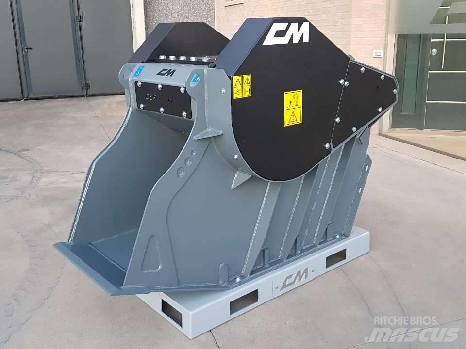 CM CBF 60 Kırıcı kepçeler