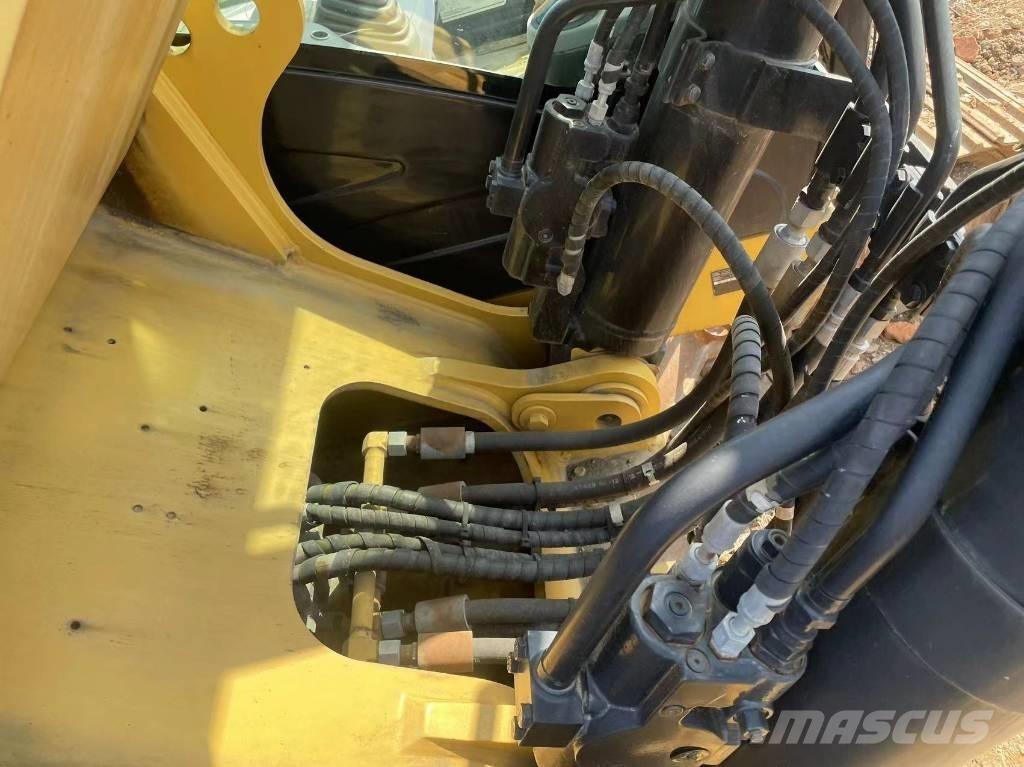 CAT 329d Uzun bomlu ekskavatörler