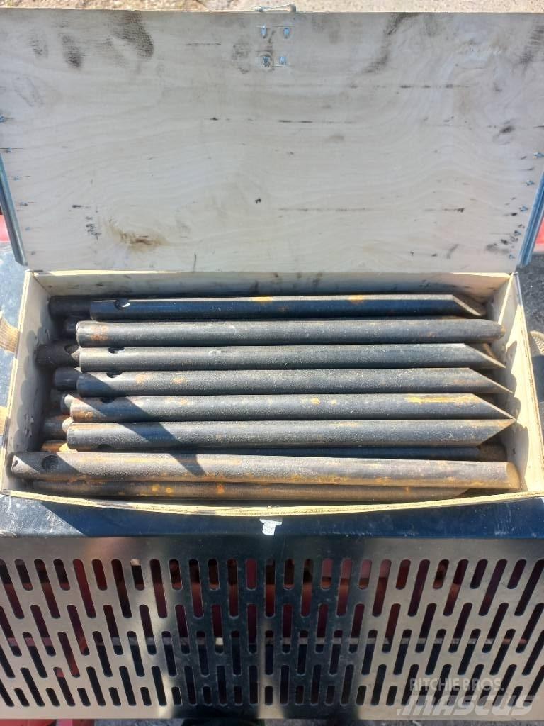 Redexim 7526 Havalandırma makineleri ve tırmıklar