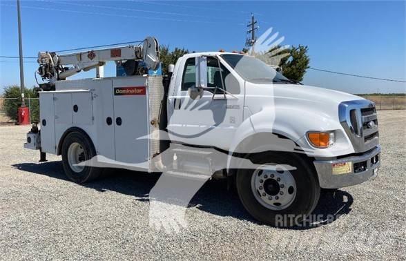 Ford F750 Diger