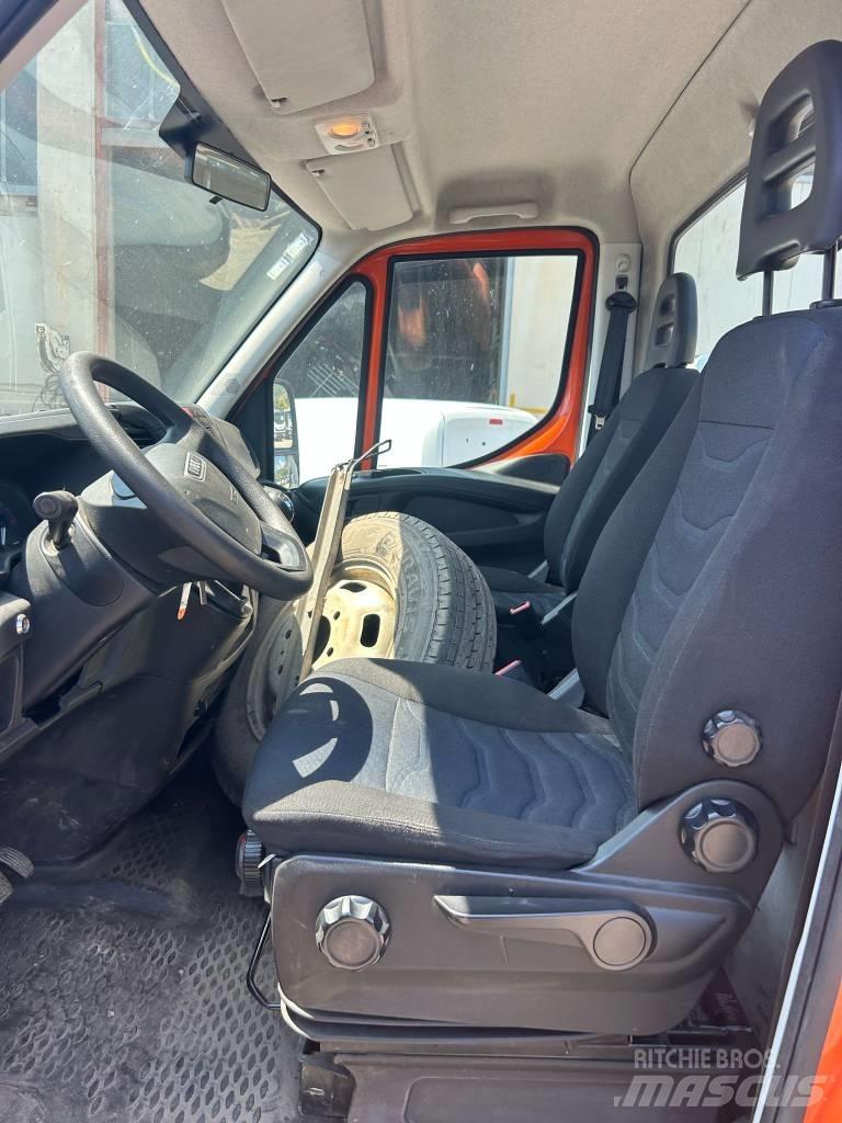 Iveco Daily 35-140 Araç üzeri vinçler