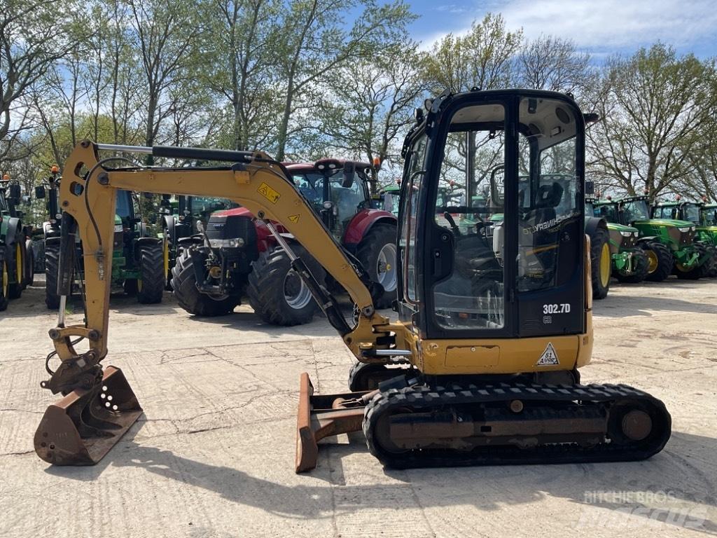 CAT 302.7 D CR Mini ekskavatörler, 7 tona dek