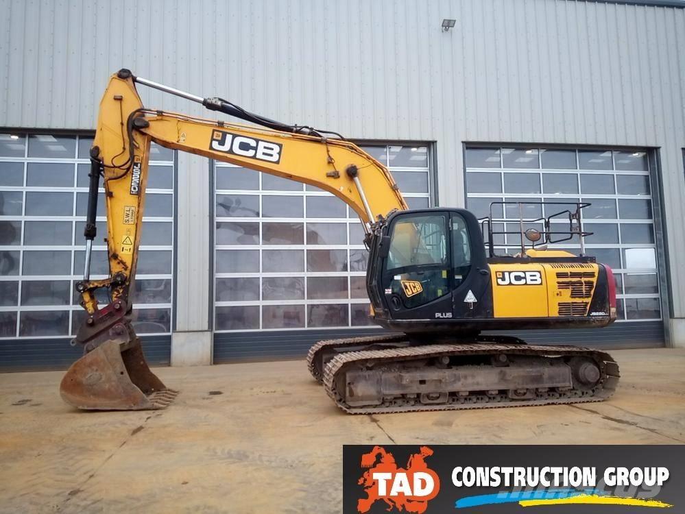 JCB JS 220 LC Paletli ekskavatörler