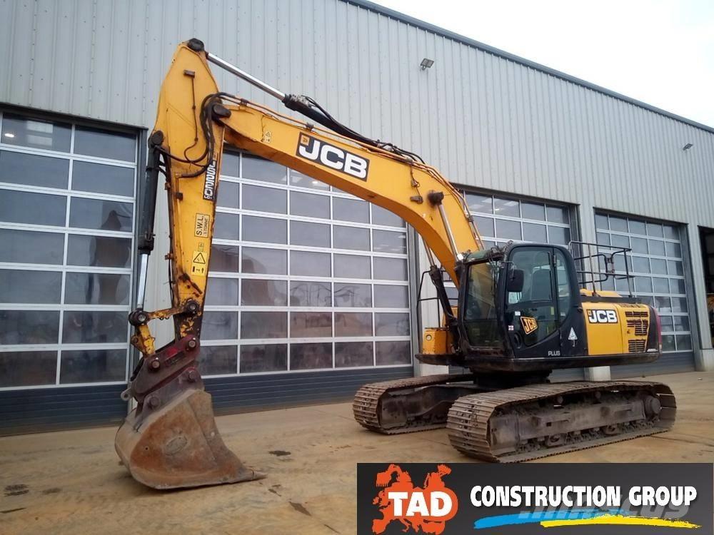 JCB JS 220 LC Paletli ekskavatörler