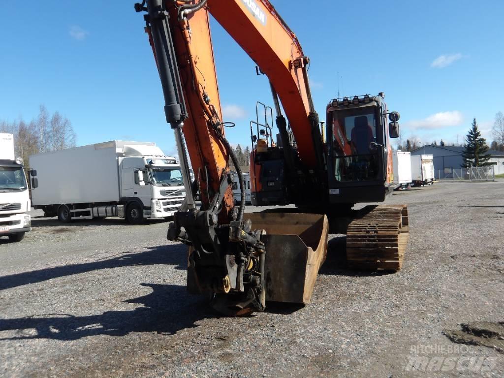 Doosan DX 235 LCR Paletli ekskavatörler