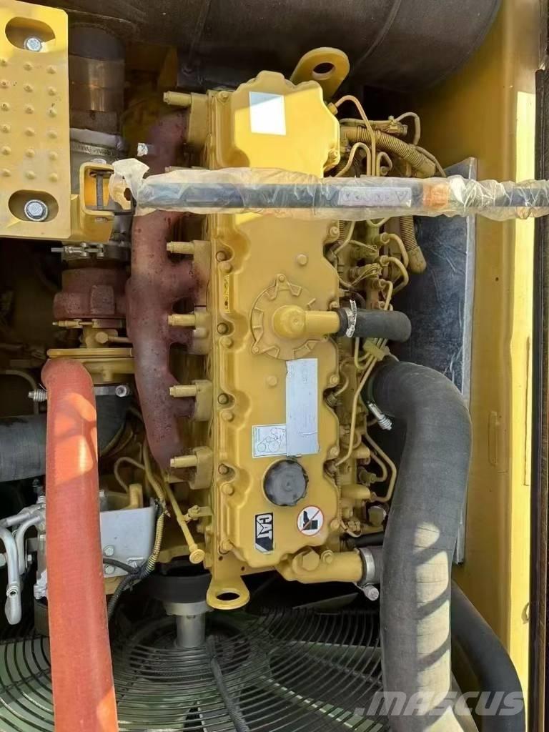 CAT 330 D2 L Paletli ekskavatörler