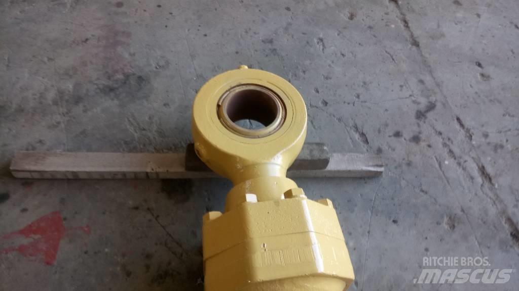 CAT 245 Hidrolik