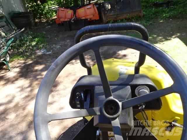 Wacker RD11AEC Çift tamburlu silindirler
