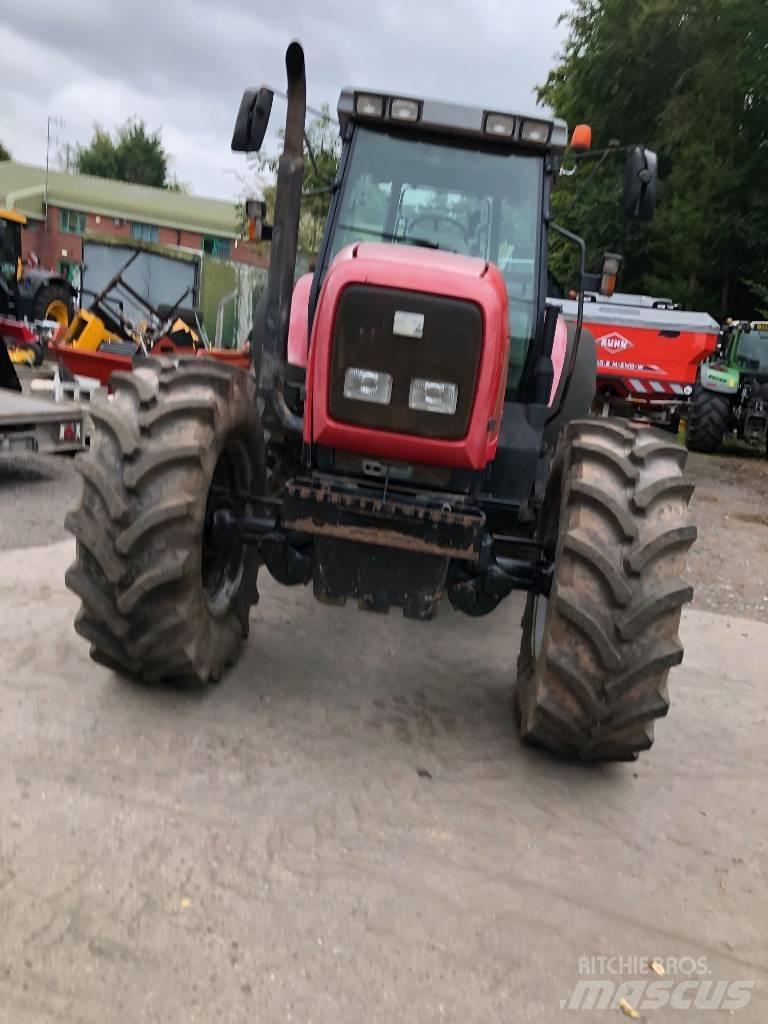 Massey Ferguson 8240 Traktörler