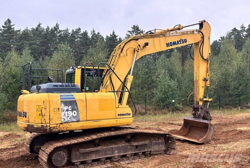 Komatsu PC 190-8 Paletli ekskavatörler
