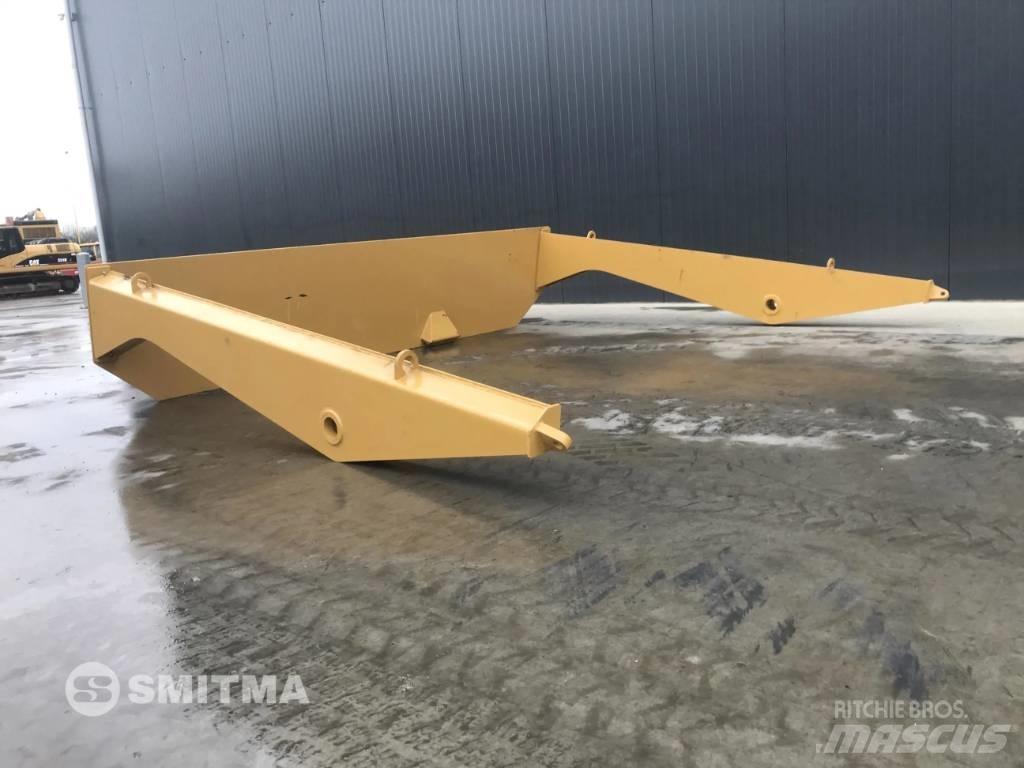 CAT 735- B1N Arka kapaklar