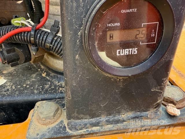 Thwaites MACH 474 Belden kirma kamyonlar