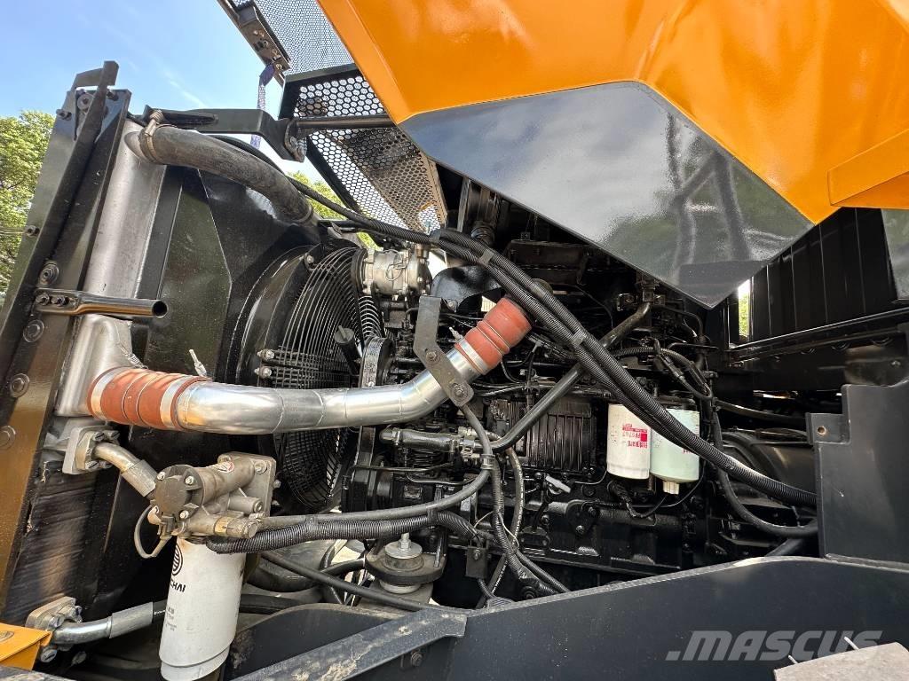 LiuGong 856 H Paletli ekskavatörler