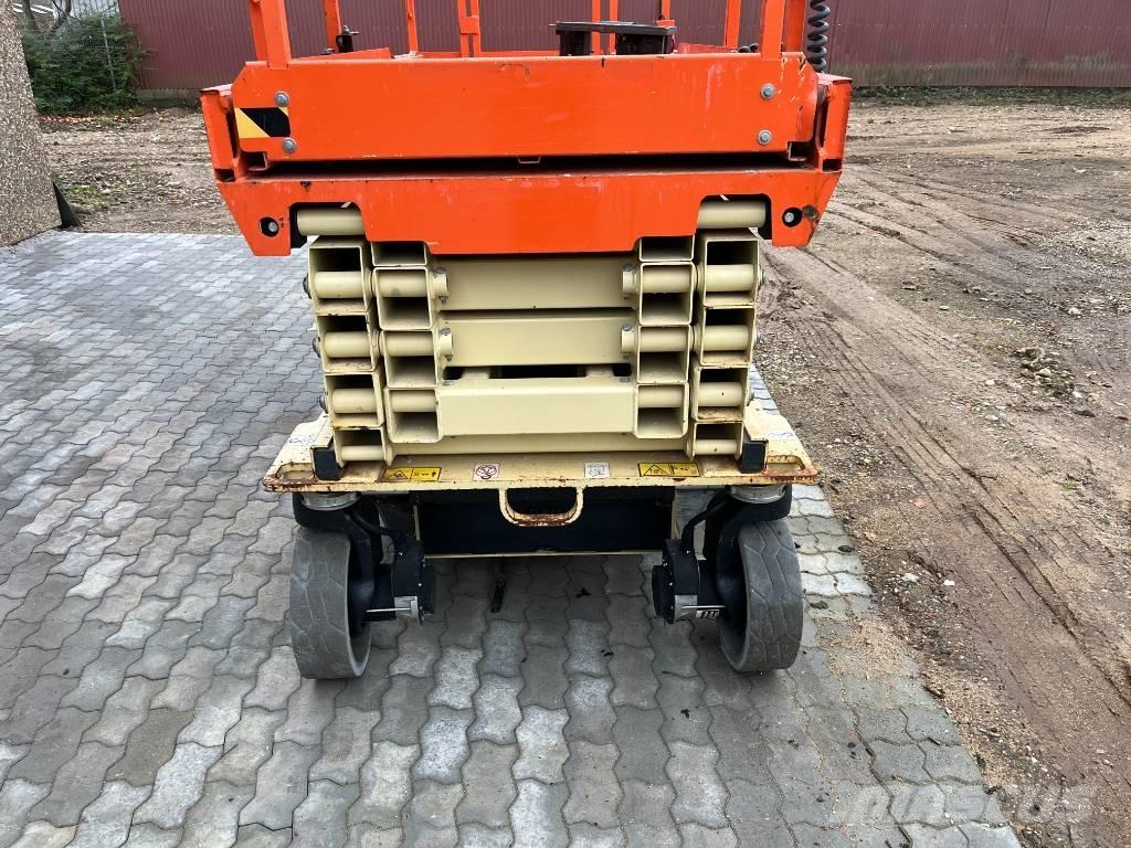 JLG 2646 ES Makasli platformlar