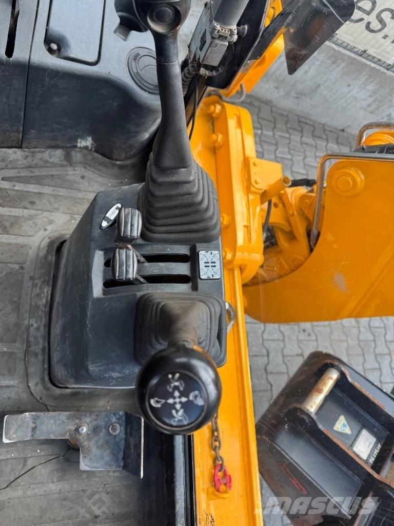 JCB 2 CX Kazıcı yükleyiciler - beko loder