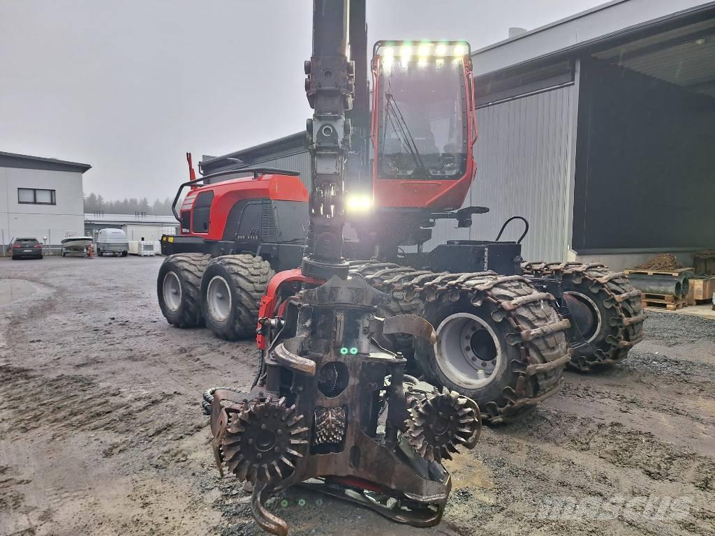 Komatsu 901 XC Biçerdöverler