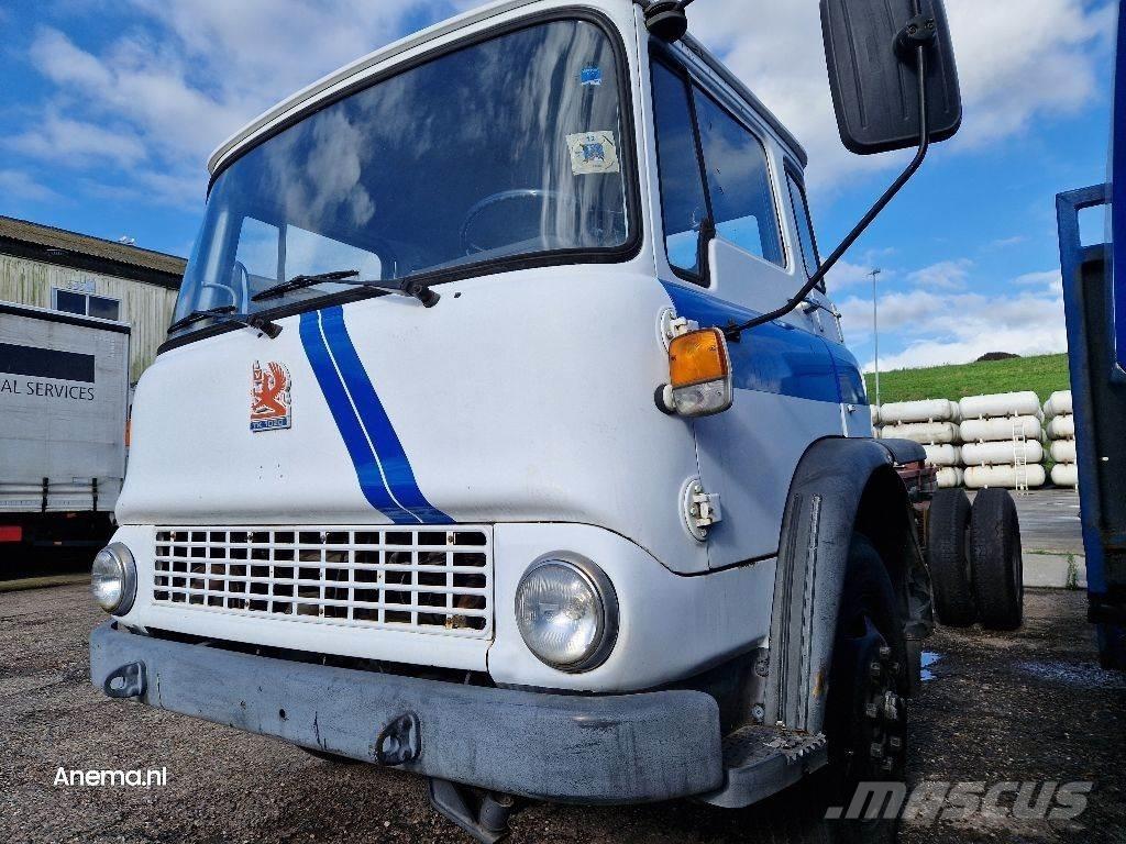 Bedford TK 1020 Çekiciler