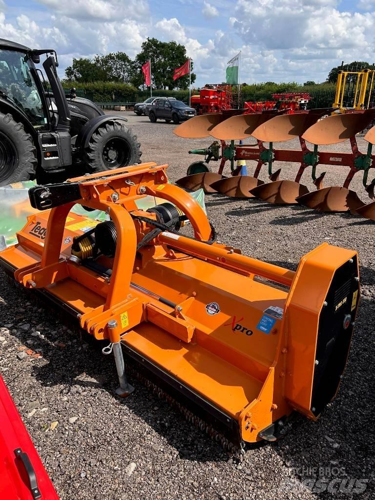 TEAGLE X Pro 300 Çayir biçme makinalari