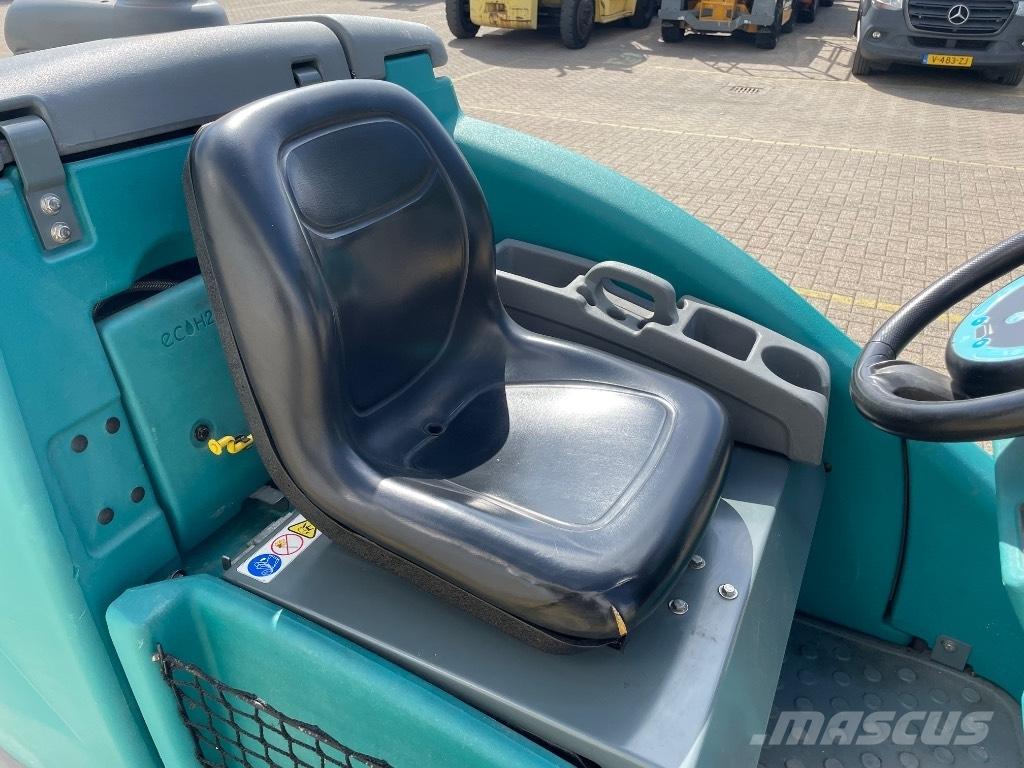 Tennant T 16 İç mekan süpürme makineleri