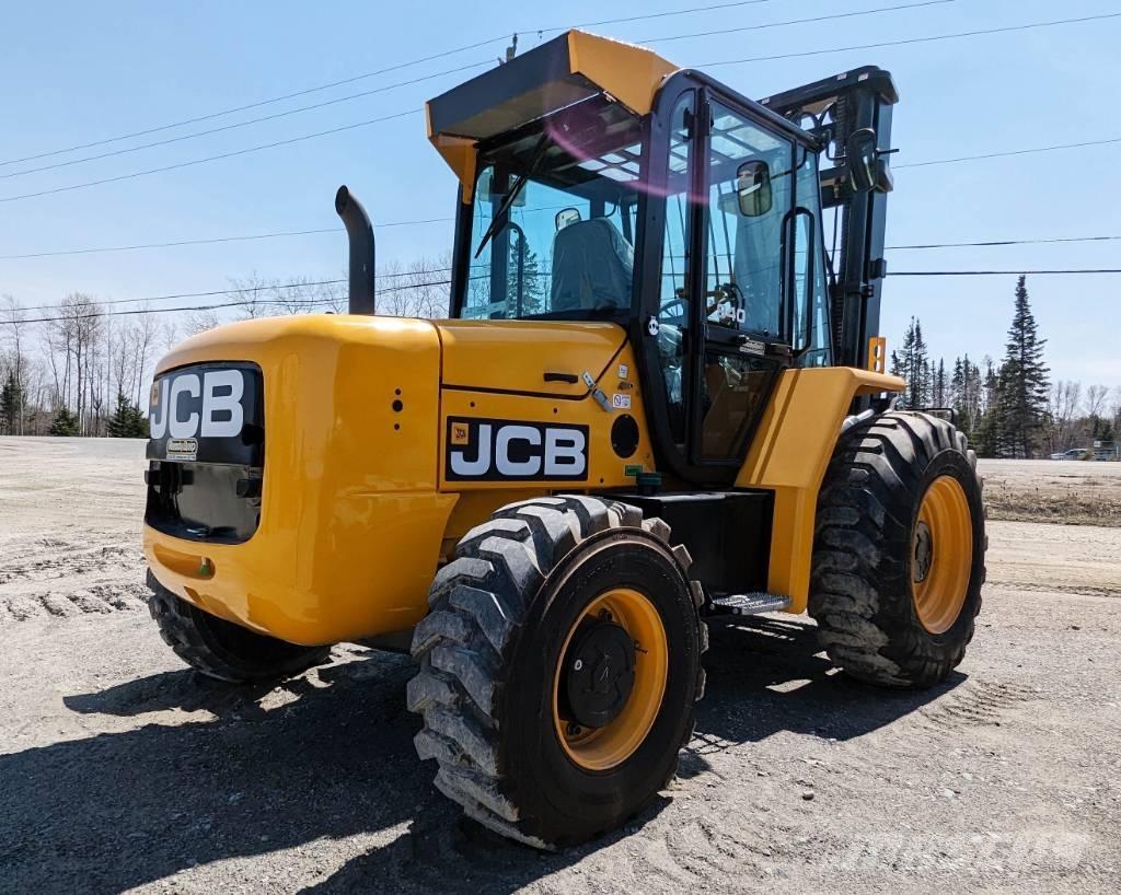 JCB 940 RTFL Arazi tipi forklift