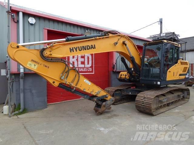 Hyundai HX160L Paletli ekskavatörler
