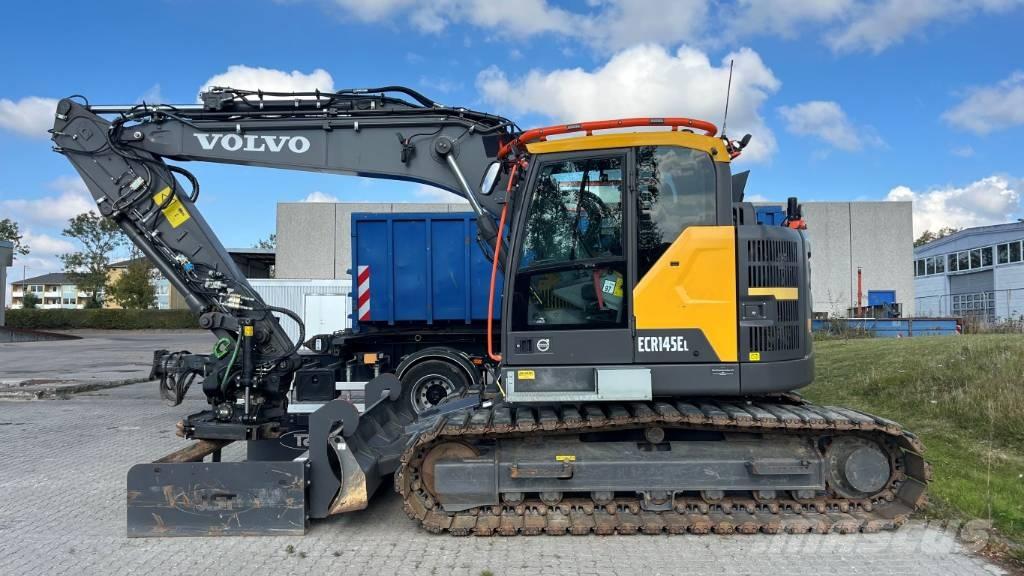 Volvo ECR145EL Paletli ekskavatörler