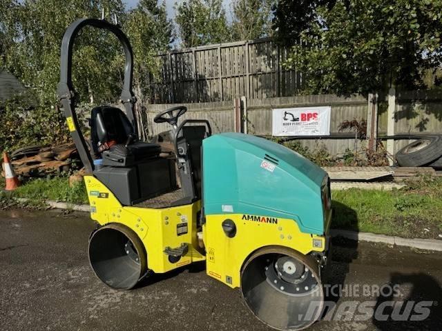 Ammann ARX 12 Çift tamburlu silindirler