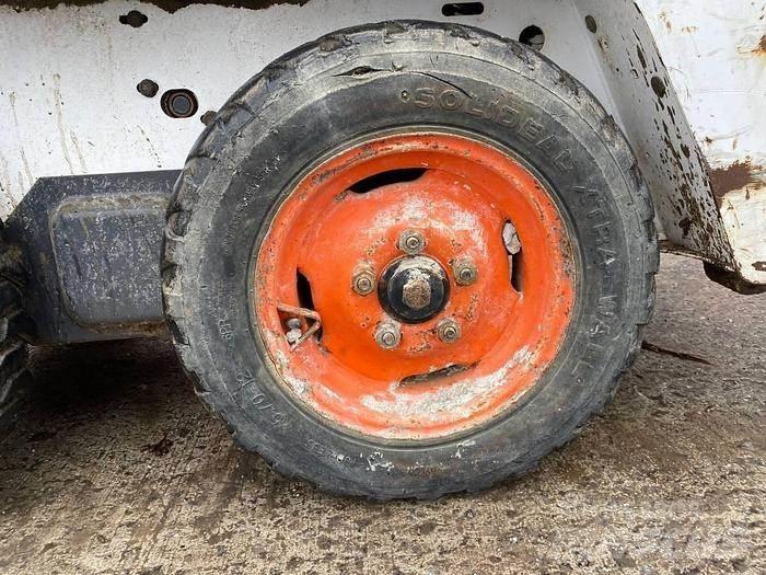 Bobcat S70 Tekerlekli yükleyiciler