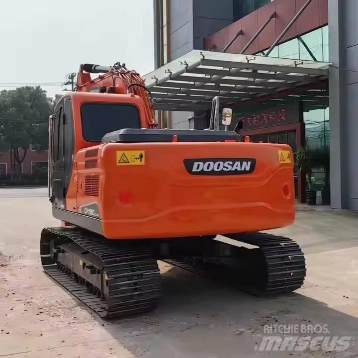 Doosan DX150LC-9C Paletli ekskavatörler